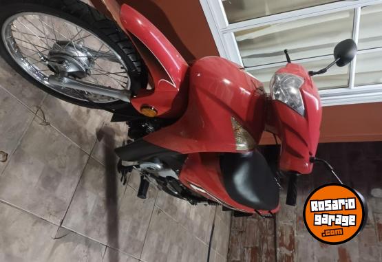 Motos - Mondial Max 2022 Nafta 18000Km - En Venta