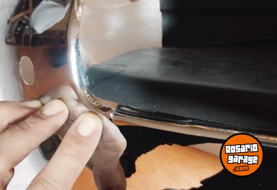 Accesorios para Autos - Paragolpe trasero amarok nuevo con detalles - En Venta