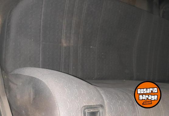 Autos - Chevrolet Corsa 1999 GNC 465000Km - En Venta