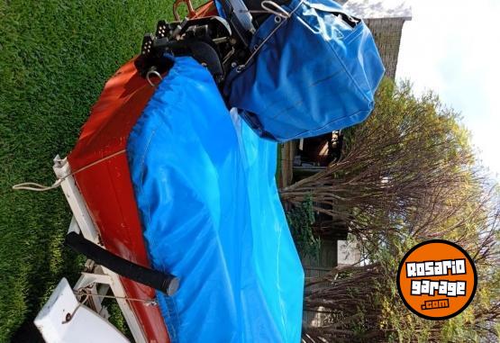 Embarcaciones - Casco FRANCO 4.70 c/ JHONSON 70 HP - En Venta