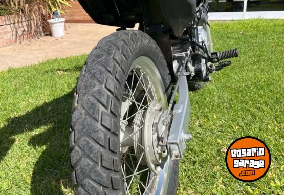 Motos - Honda Tornado 250 2019 Nafta 7400Km - En Venta