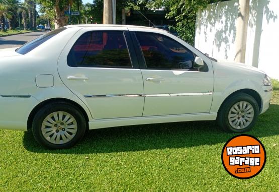 Autos - Fiat Siena Attractive 1.4 2011 Nafta 160000Km - En Venta