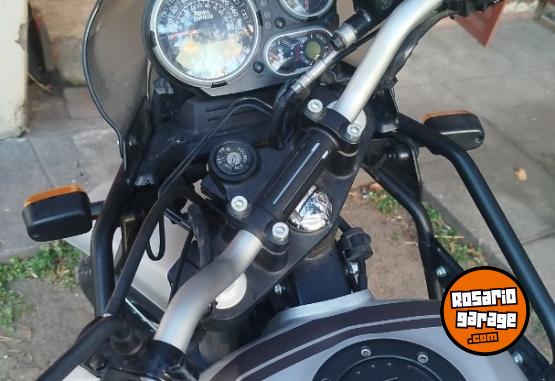 Motos - Royal Enfield Himalaya 2023 Nafta 8000Km - En Venta