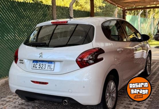 Autos - Peugeot 208 allure 1.6 2018 Nafta 57000Km - En Venta