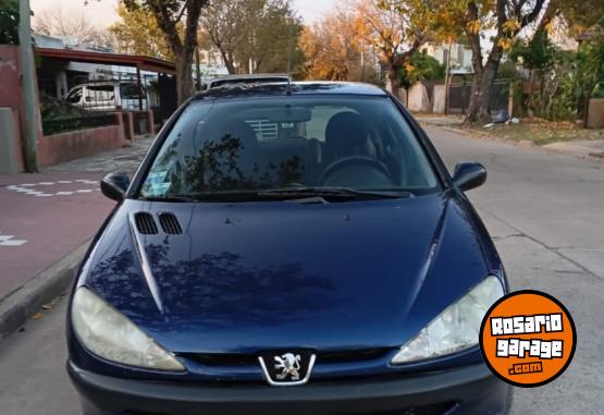 Autos - Peugeot 206 / 5 puertas diesel 2005 Diesel 187000Km - En Venta