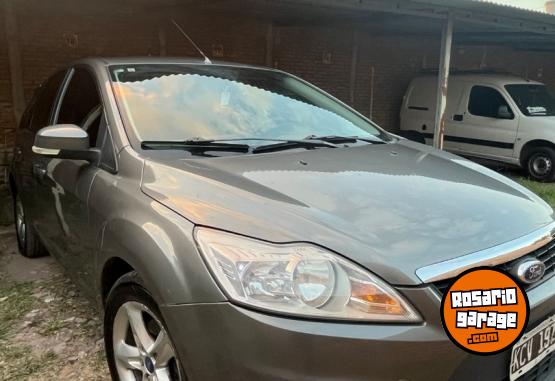 Autos - Ford Focus 2 Trend 2011 Nafta 157000Km - En Venta