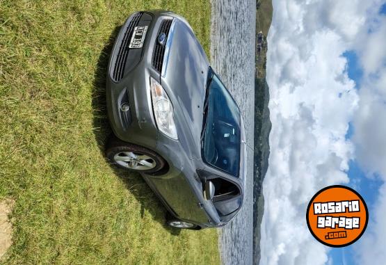 Autos - Ford Focus 2 Trend 2011 Nafta 157000Km - En Venta