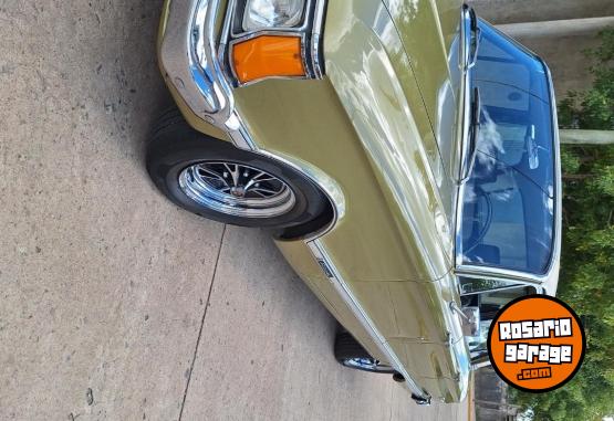 Autos - Ford Falcon Futura 1983 Nafta 145000Km - En Venta