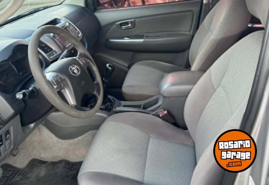 Camionetas - Toyota hilux srv 3.0 2015 Diesel 280000Km - En Venta