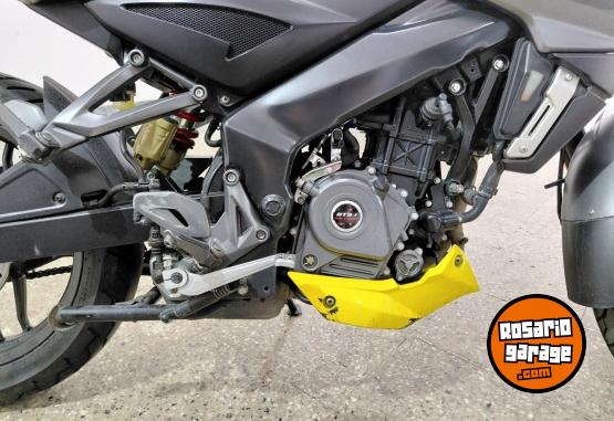 Motos - Bajaj Ns200 2017 Nafta 41800Km - En Venta