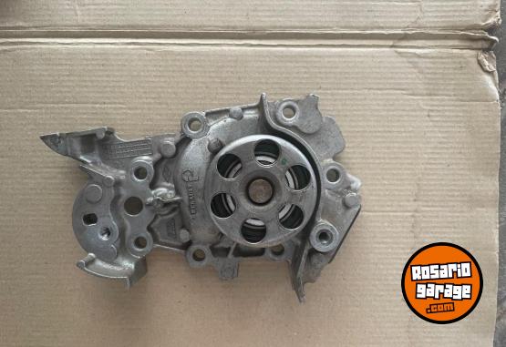 Accesorios para Autos - Bomba de agua Clio mío 1.2 - En Venta