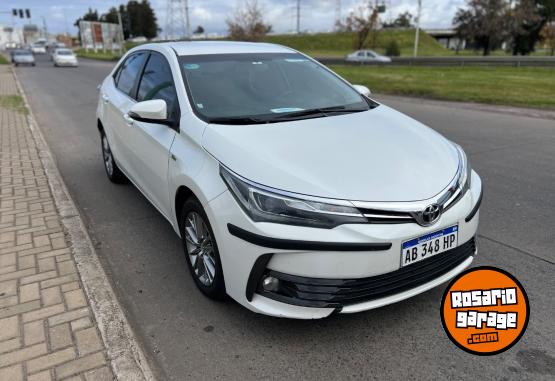 Autos - Toyota Corolla 2017 GNC 160000Km - En Venta