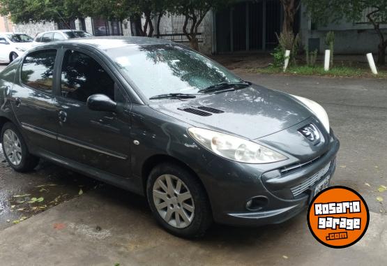 Autos - Peugeot 207 compat 2012 Nafta 156000Km - En Venta