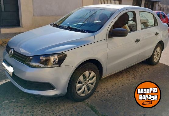 Autos - Volkswagen Voyage trendline 1,6 2016 Nafta 130160Km - En Venta