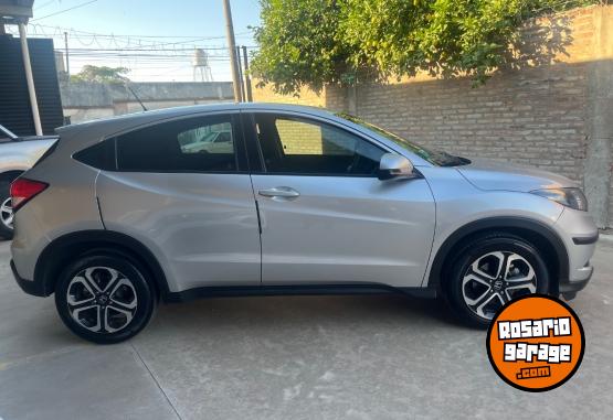 Autos - Honda HRV �LX� 2015 Nafta 92500Km - En Venta