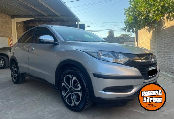 Autos - Honda HRV �LX� 2015 Nafta 92500Km - En Venta