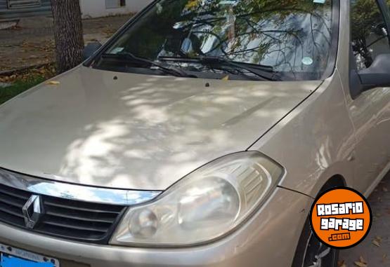 Autos - Renault Symbol 2013 Nafta 227000Km - En Venta