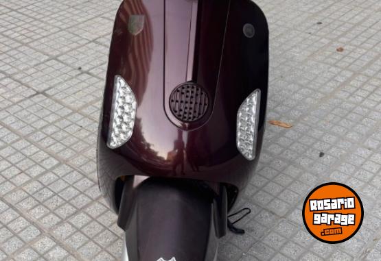 Motos - Motomel Strato 150 2022 Nafta 4900Km - En Venta