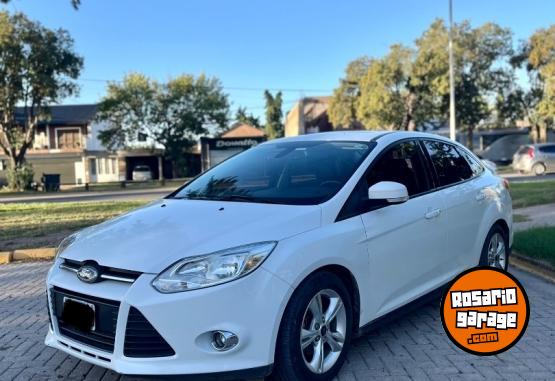 Autos - Ford Focus 2014 Nafta 128000Km - En Venta