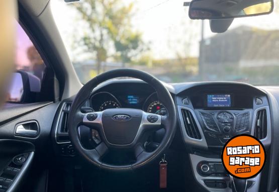 Autos - Ford Focus 2014 Nafta 128000Km - En Venta