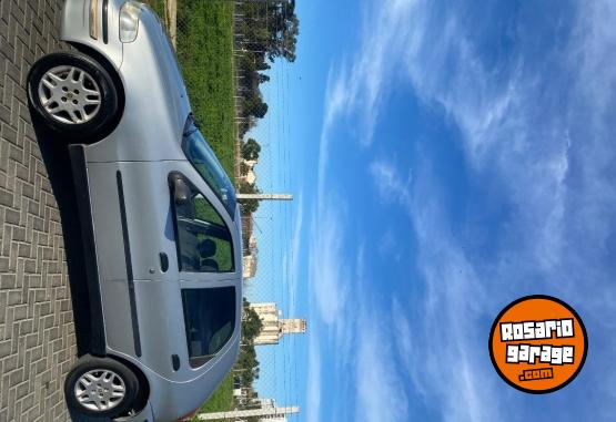 Autos - Fiat Palio 2005 Nafta 200000Km - En Venta