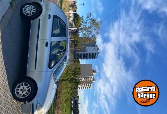 Autos - Fiat Palio 2005 Nafta 200000Km - En Venta