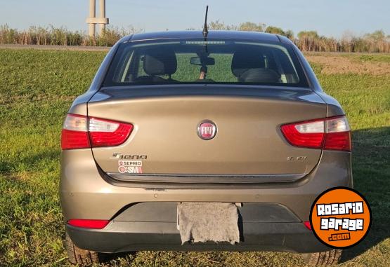 Autos - Fiat Grand Siena 2015 Nafta 172000Km - En Venta