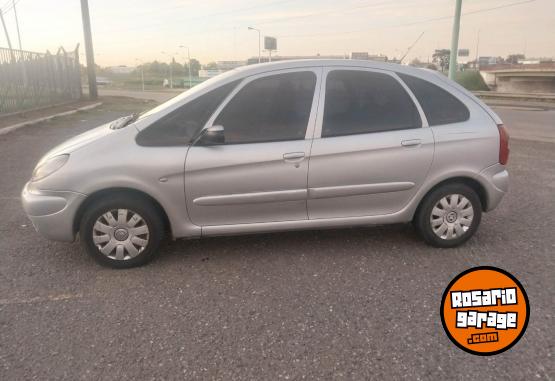 Autos - Citroen Xsara picasso 2.0 2005 Nafta 250000Km - En Venta