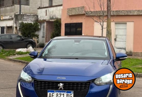 Autos - Peugeot 208 2023 Nafta 39000Km - En Venta