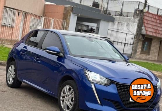 Autos - Peugeot 208 2023 Nafta 39000Km - En Venta
