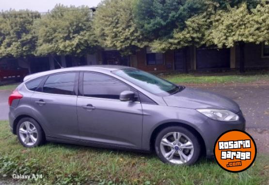 Autos - Ford Focus 2014 GNC 157000Km - En Venta