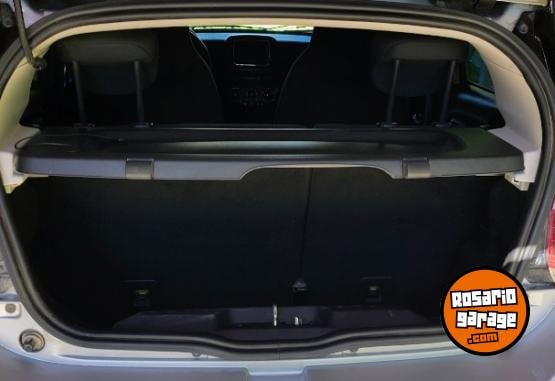 Autos - Fiat Mobi 2017 Nafta 84000Km - En Venta