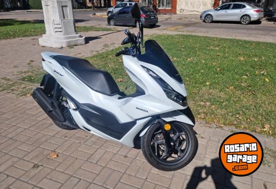 Motos - Honda Pcx160 2024 Nafta 3500Km - En Venta