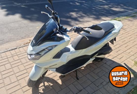 Motos - Honda Pcx160 2024 Nafta 3500Km - En Venta