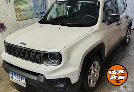 Camionetas - Jeep Renegade sport 2022 Nafta 45000Km - En Venta