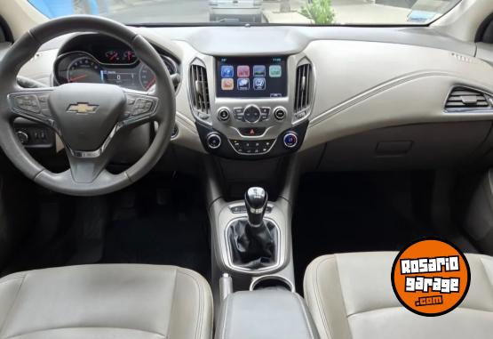 Autos - Chevrolet Cruze ltz 1ra mano permut 2018 Nafta 110000Km - En Venta