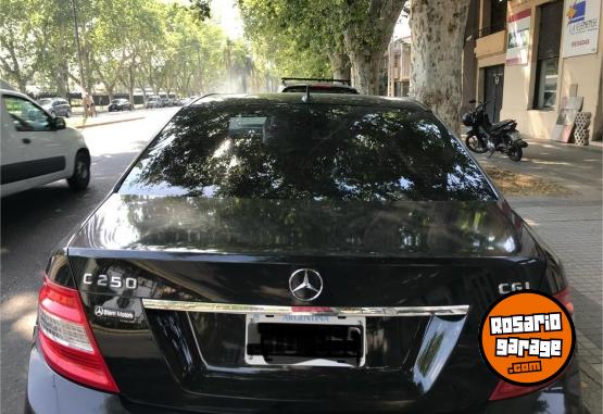 Autos - Mercedes Benz c250 cgi 2011 Nafta 110000Km - En Venta