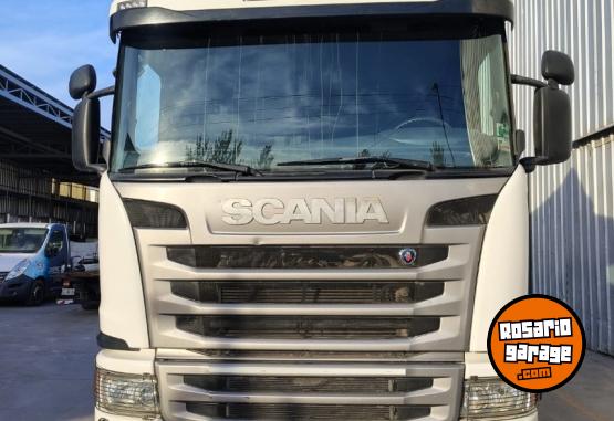Camiones y Gr�as - Scania - En Venta