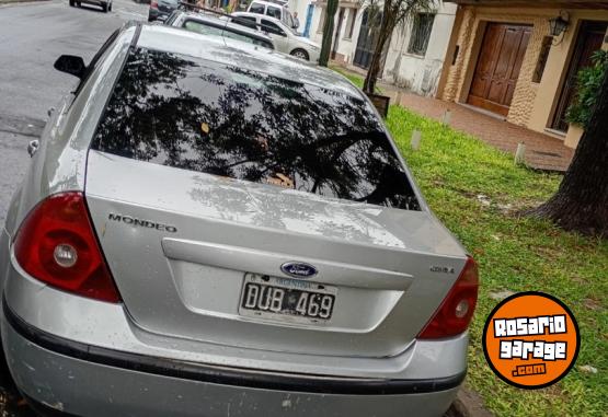 Autos - Ford Mondeo 2001 Nafta 111111Km - En Venta