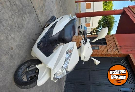 Motos - Honda ELITE 2015 Nafta 36000Km - En Venta