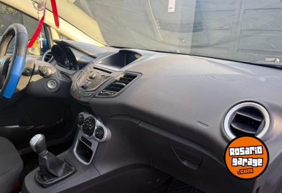 Autos - Ford FIESTA SE PLUS 2015 Nafta 99500Km - En Venta