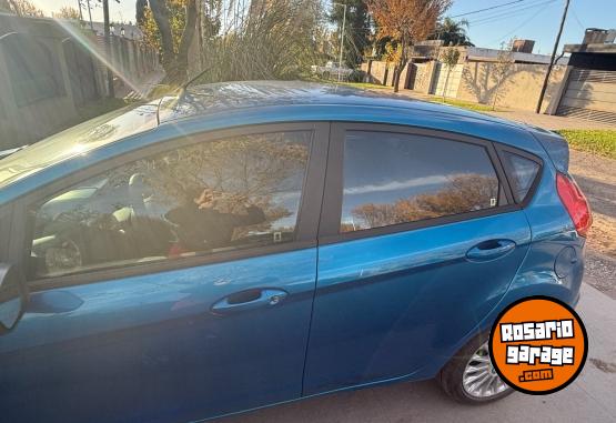Autos - Ford FIESTA SE PLUS 2015 Nafta 99500Km - En Venta