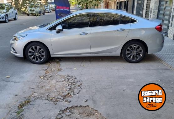 Autos - Chevrolet cruze ltz 4 ptas 2018 Nafta 87000Km - En Venta