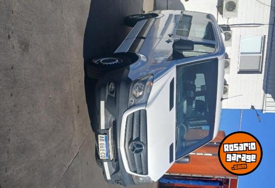 Utilitarios - Mercedes Benz Sprinter 415 2017 Diesel 111111Km - En Venta