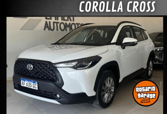 Autos - Toyota COROLLA CROS XLI CVT 2023 Nafta 60000Km - En Venta