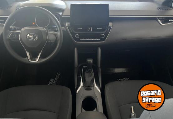 Autos - Toyota COROLLA CROS XLI CVT 2023 Nafta 60000Km - En Venta