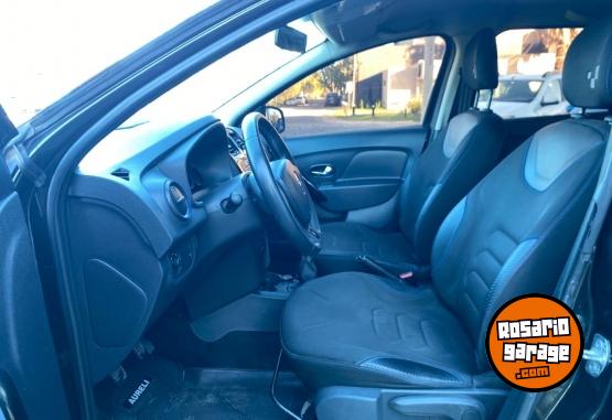 Autos - Renault Sandero 2017 Nafta 100000Km - En Venta