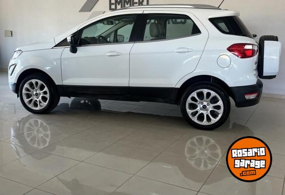 Autos - Ford ECOSPORT TITANIUM 2020 Nafta 22000Km - En Venta
