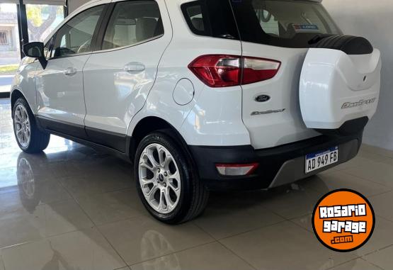 Autos - Ford ECOSPORT TITANIUM 2020 Nafta 22000Km - En Venta