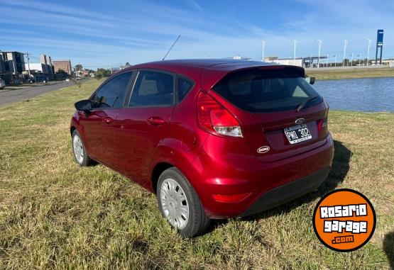 Autos - Ford Fiesta Kinetic S 2016 Nafta 132000Km - En Venta